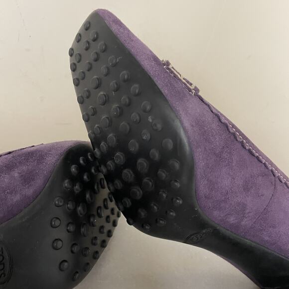 Tod’s Purple Lavender Suede Heeled Loafer Elegant Designer Italian Sz 7 - Picture 11 of 16